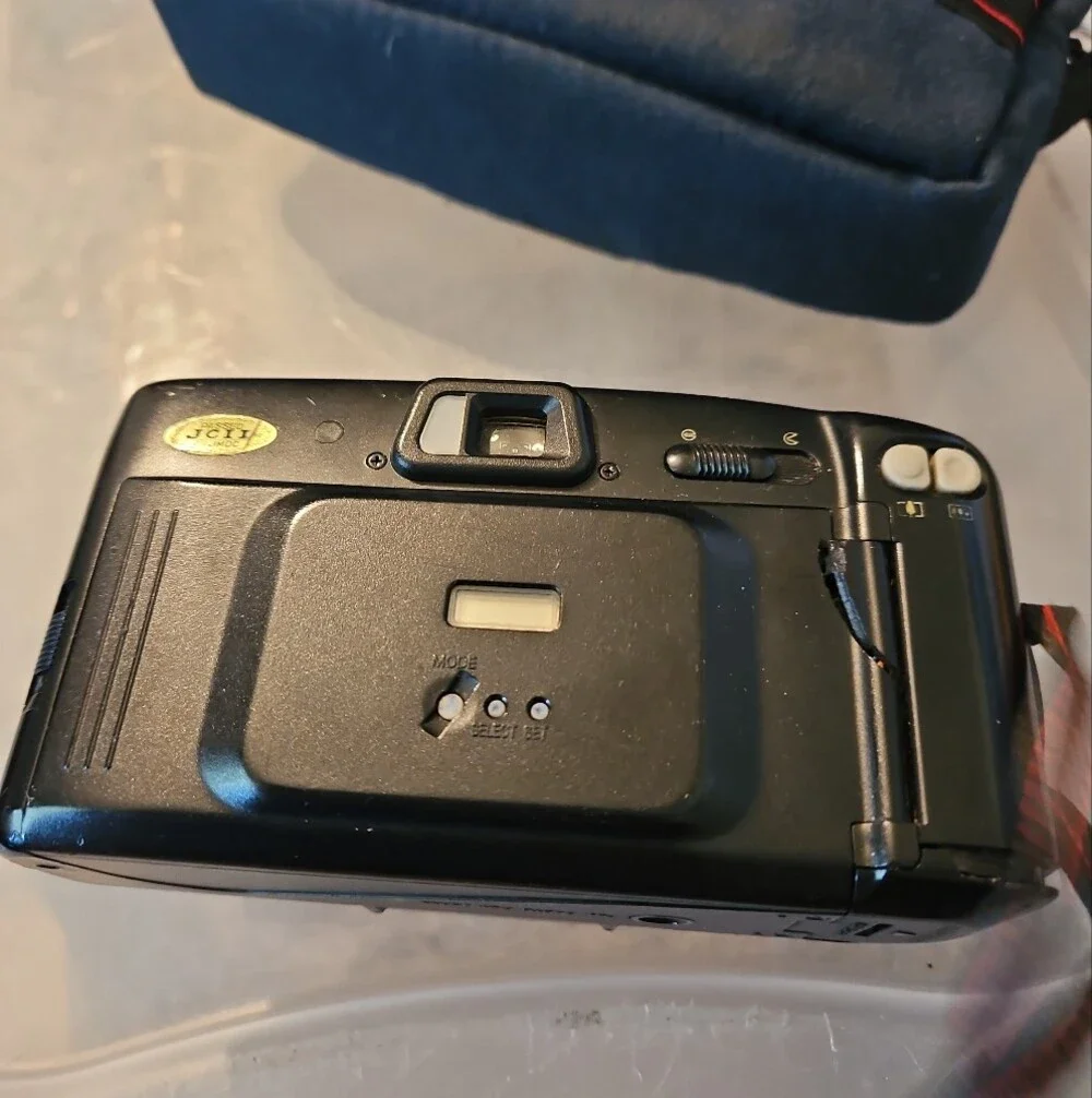 Fujifilm compact point